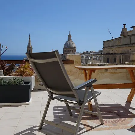 Topking * Valletta